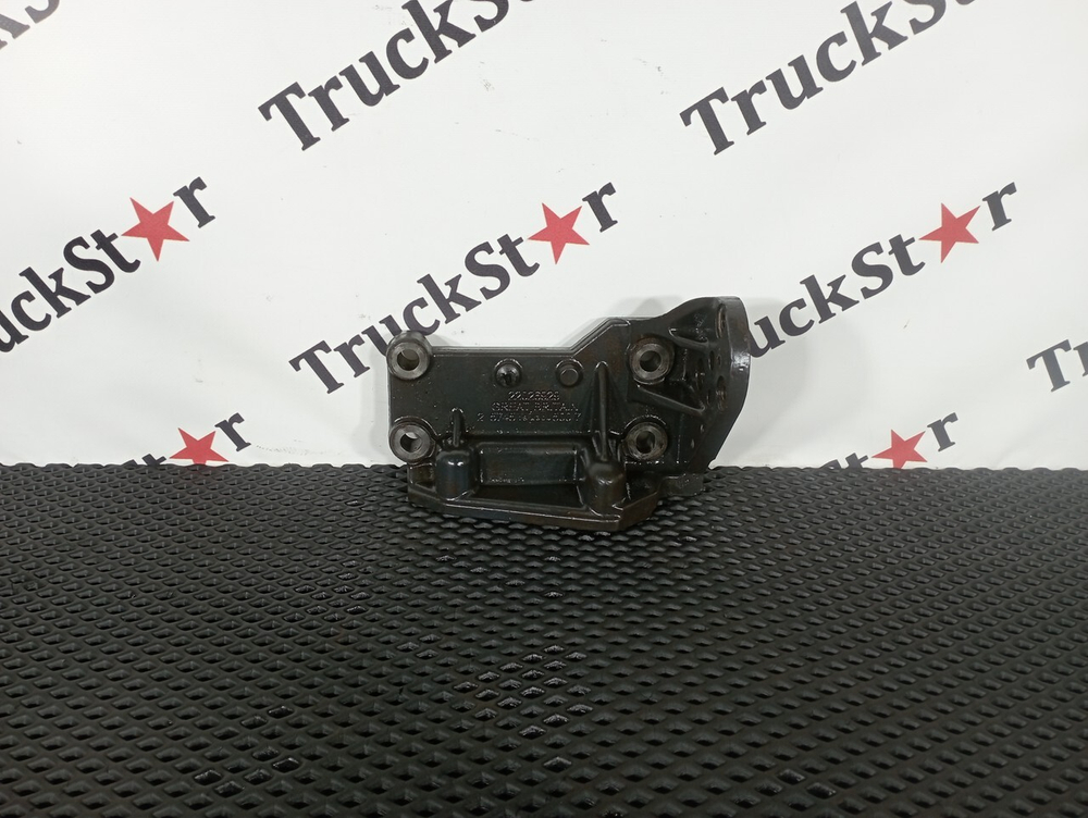 Кронштейн ролика натяжителя 2020г.