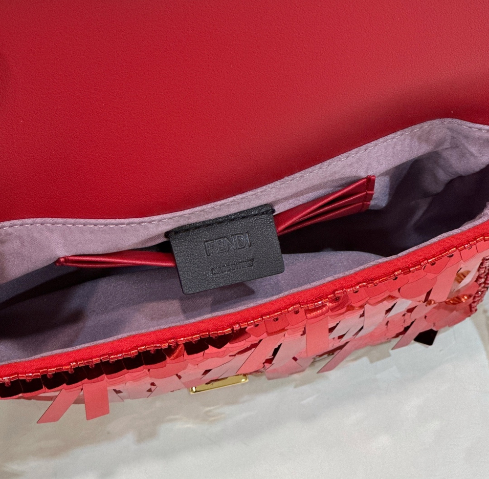 Fendi Baguette 19 cm