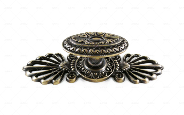 Ручка латунная дверная кноб Царская пов.сим.осн