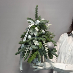 «Снежное королевство» новогодняя композиция с нобилисом