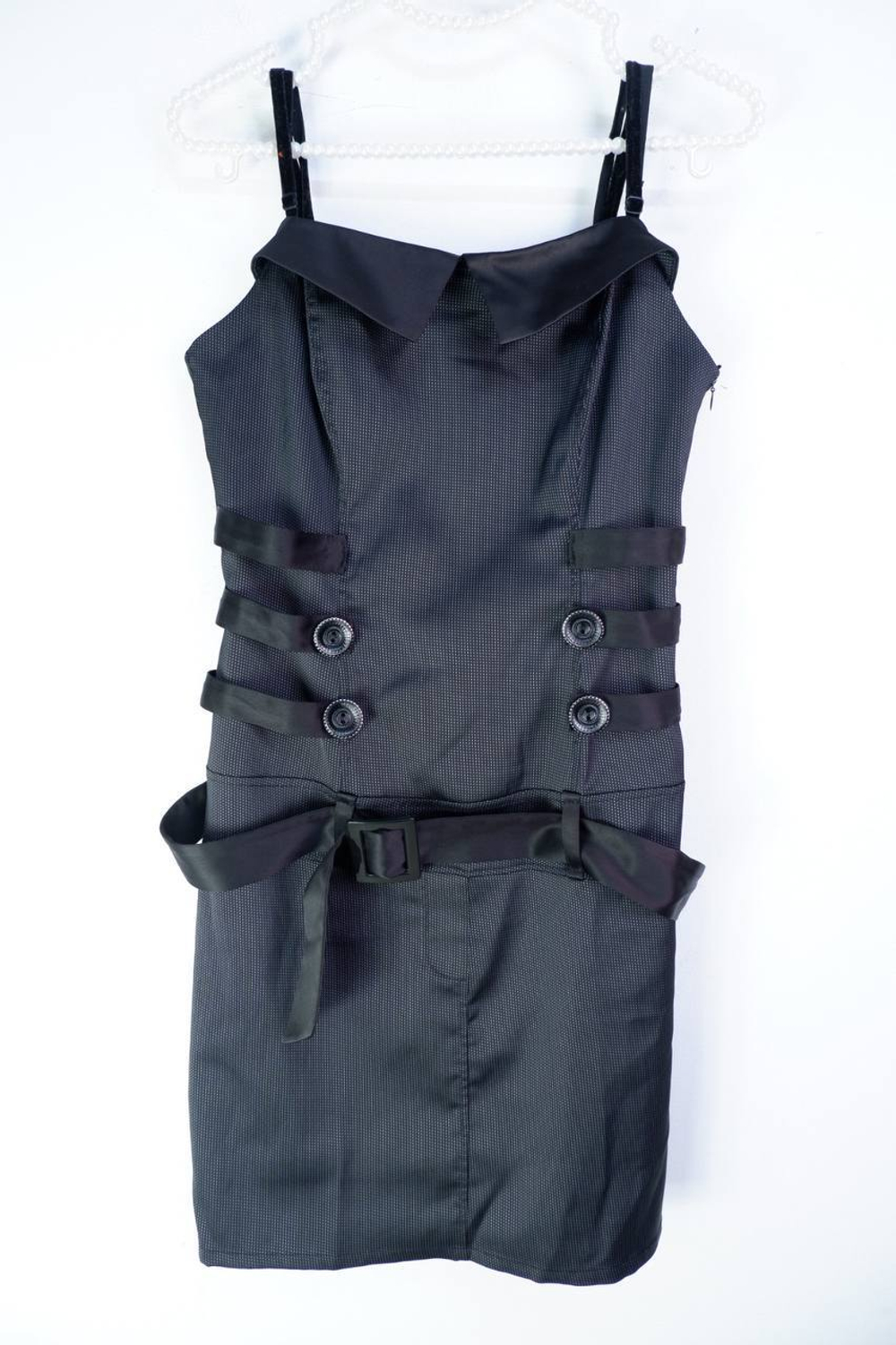 Платье для вечеринки, визуально на 42 размер