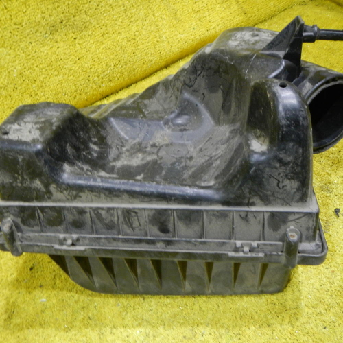 Корпус воздушного фильтра Opel Astra H (2004-2014)