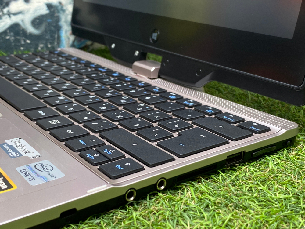 Ноутбук GigaByte 11.6' i5-3337U/8GB/500GB/ U2142 Работает от сети