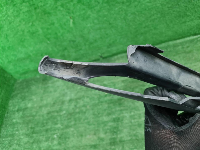 Накладка переднего бампера Porsche Cayenne 3 17-23