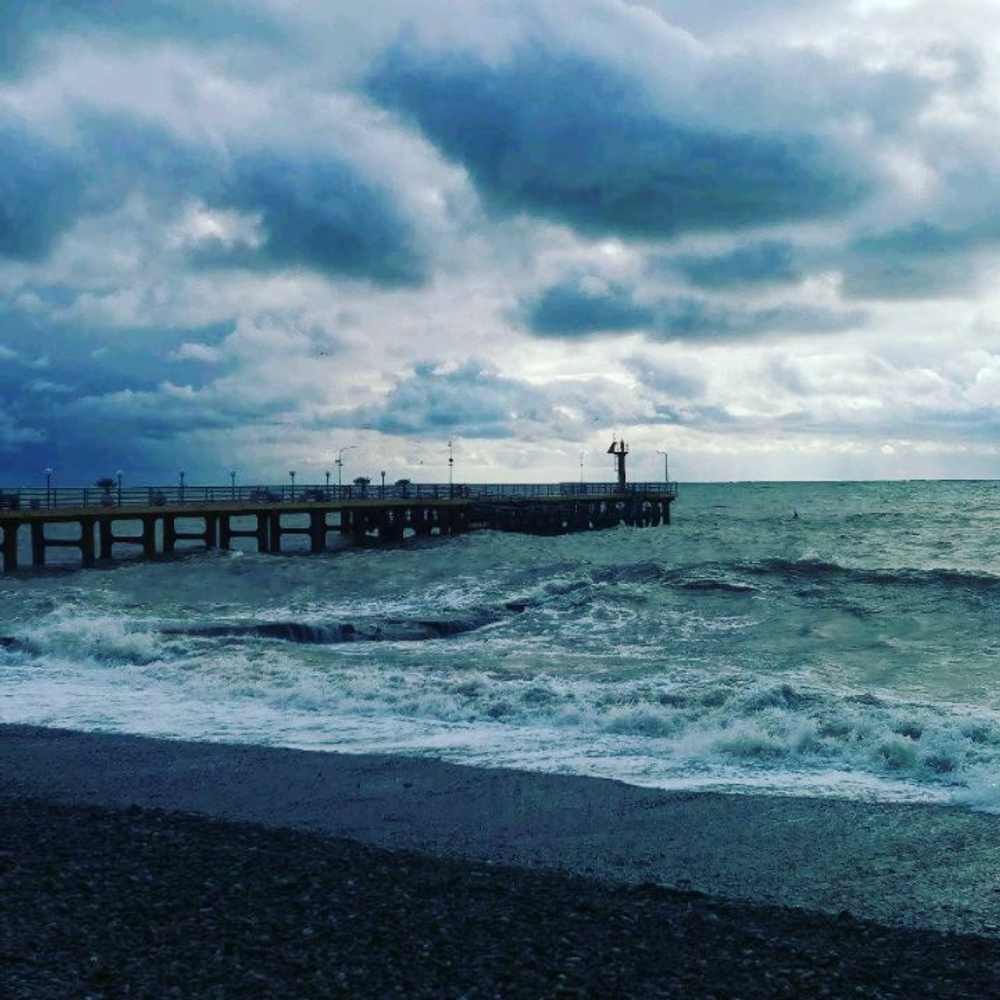 Море