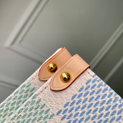 Louis Vuitton Onthego MM