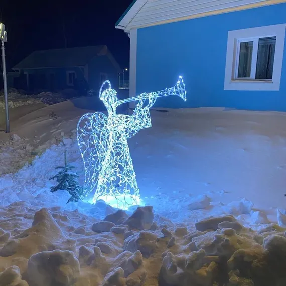 Световой Ангел с сердцем