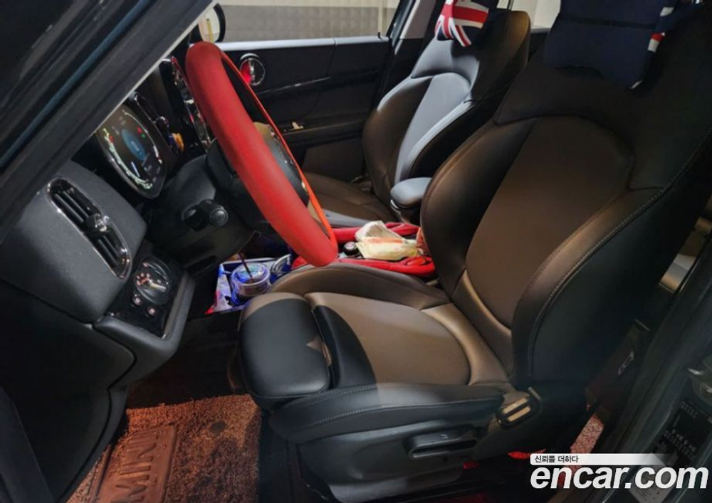Mini Cooper Countryman Classic (09.2021)