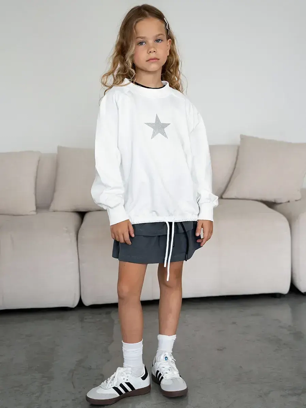 Свитшот для девочки осенний с завязками