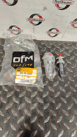 Клапан натяжителя гусеницы 203-30-42260