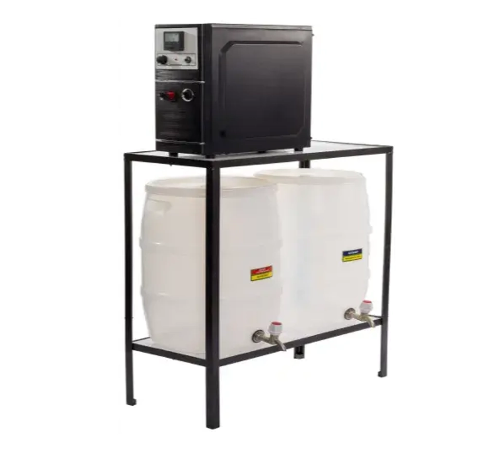 Установка для приготовления дезинфицирующих и моющих средств "АКВАМЕД" 03