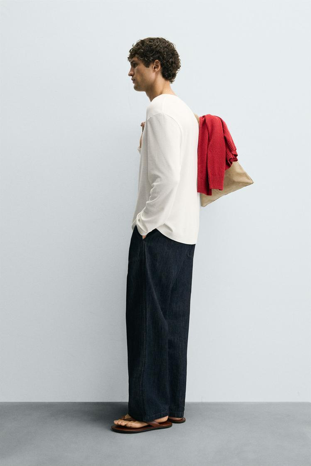 ZARA ФУТБОЛКА В КЛЕТКУ С ВОРОТНИКОМ НА ПУГОВИЦАХ, ЖЕЛТОВАТО-БЕЛЫЙ