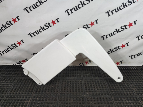 Спойлер кабины верхний правый