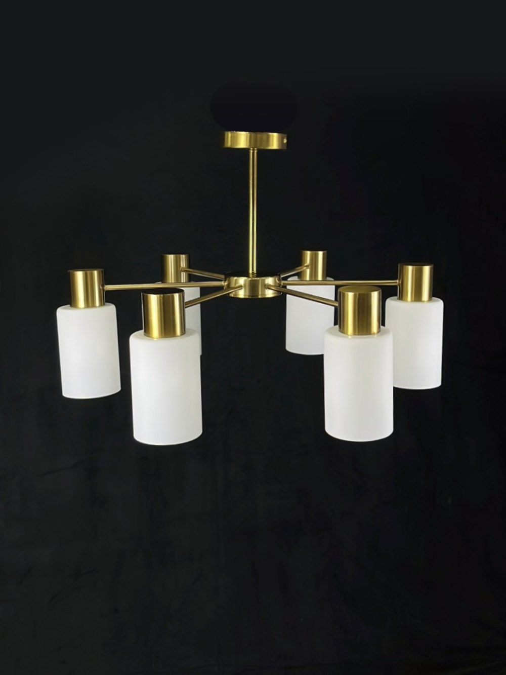 Люстра потолочная на штанге 82022-6 T+M, 6 ламп Е14, 240 Вт, до 15 кв м, латунь