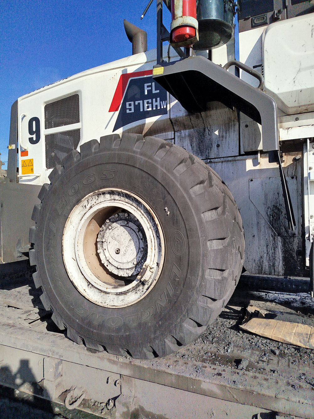 Lovol FL976 Фронтальный погрузчик FL976H (Дизельный, 9,7 л, 242 л.с., АТ)