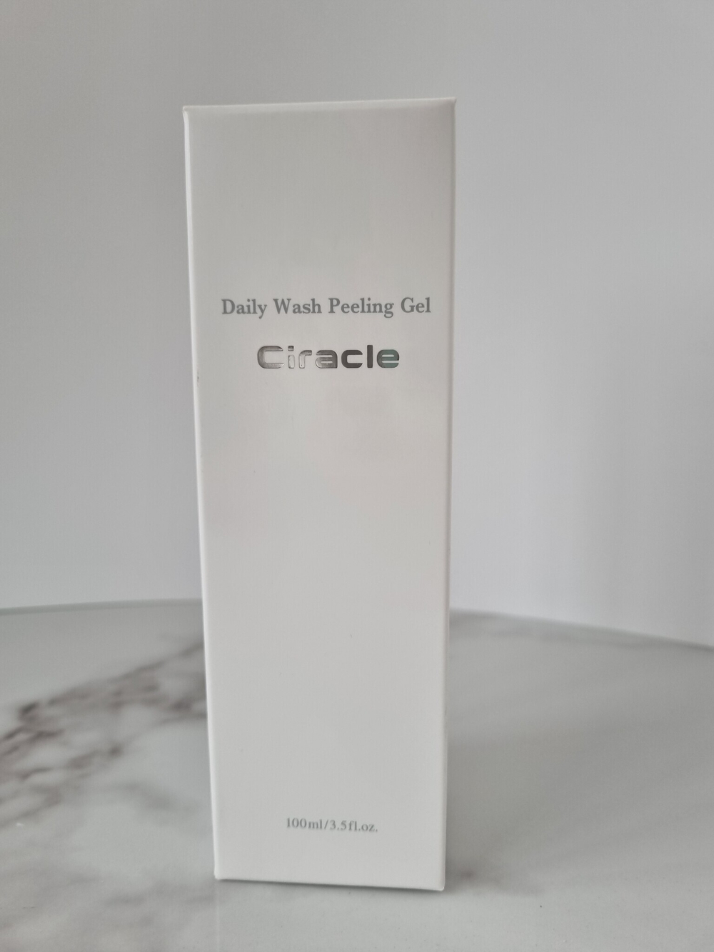 Пилинг-скатка для чувствительной кожи Ciracle Daily Wash Off Peeling Gel 100 мл