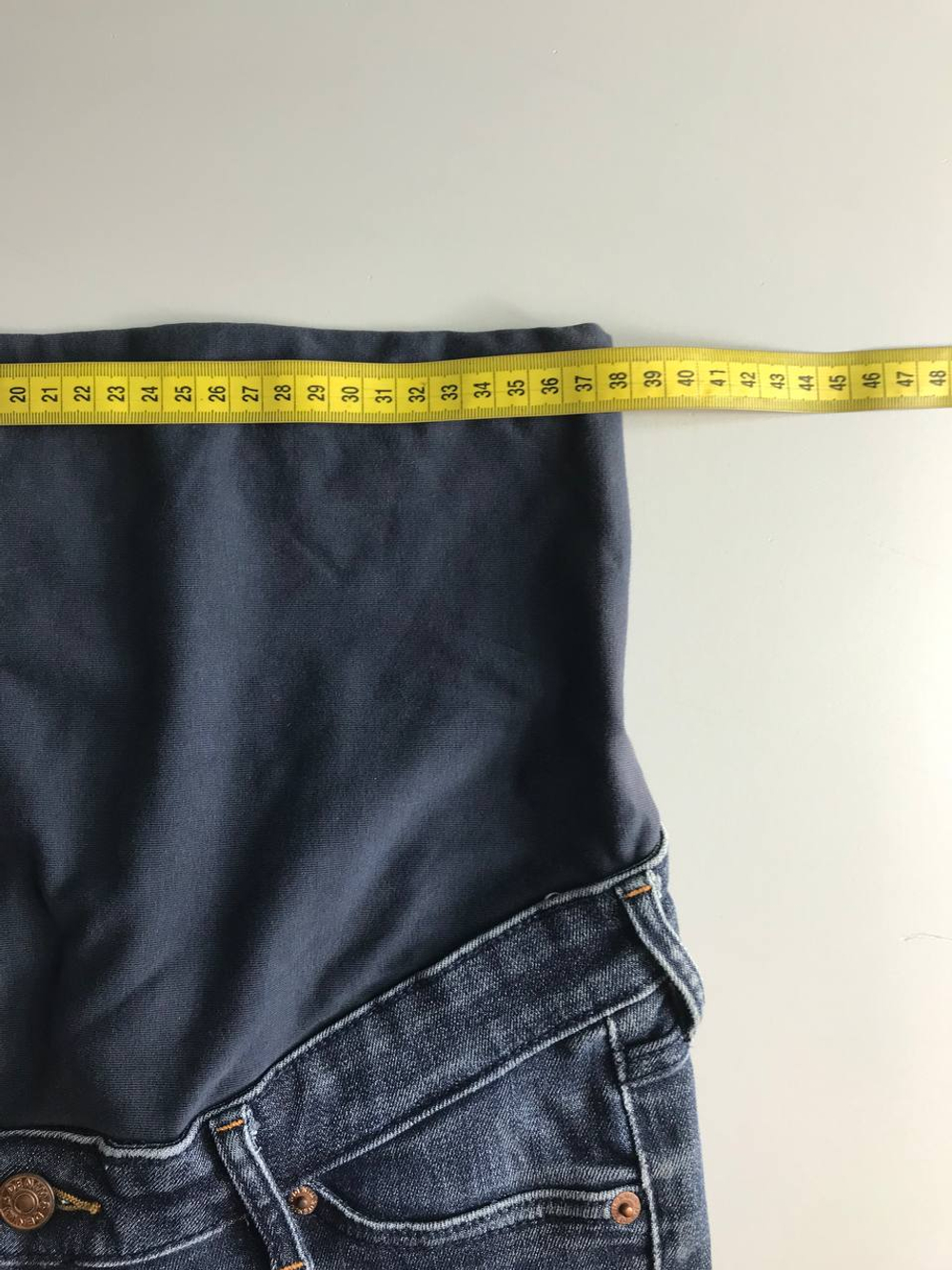 Джинсы H&M комфортные в посадке, маркировка 38, визуально на 44 размер