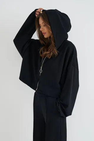 Укороченное худи на молнии черного цвета