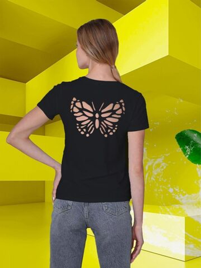 Футболка черная с дырками однотонная оверсайз