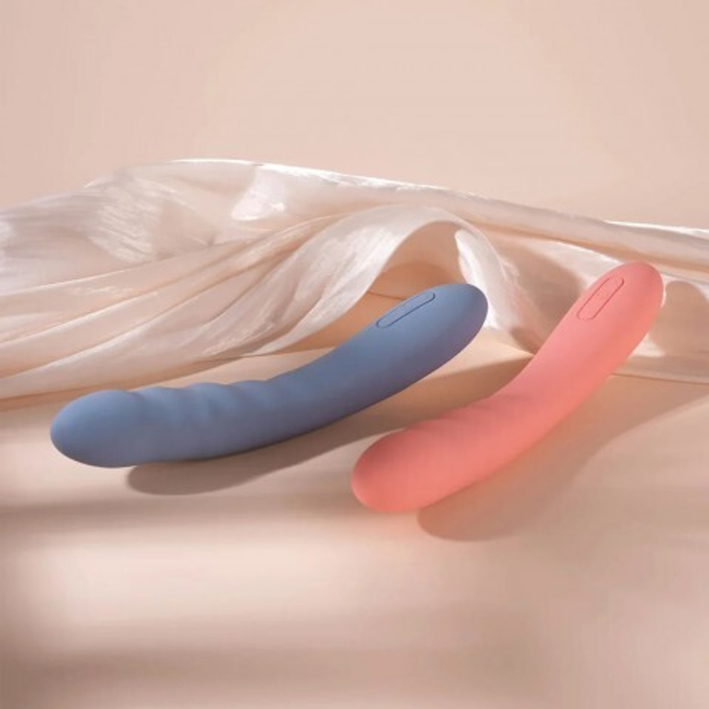 Интерактивный вибратор Ava Neo с возвратно-поступательными движениями от SVAKOM