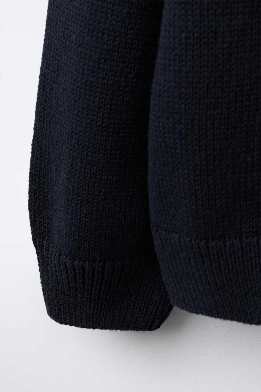 ZARA ВЯЗАНЫЙ СВИТЕР С ЗВЕЗДАМИ И ЗАКЛЕПКАМИ, МОСРКОЙ СИНИЙ