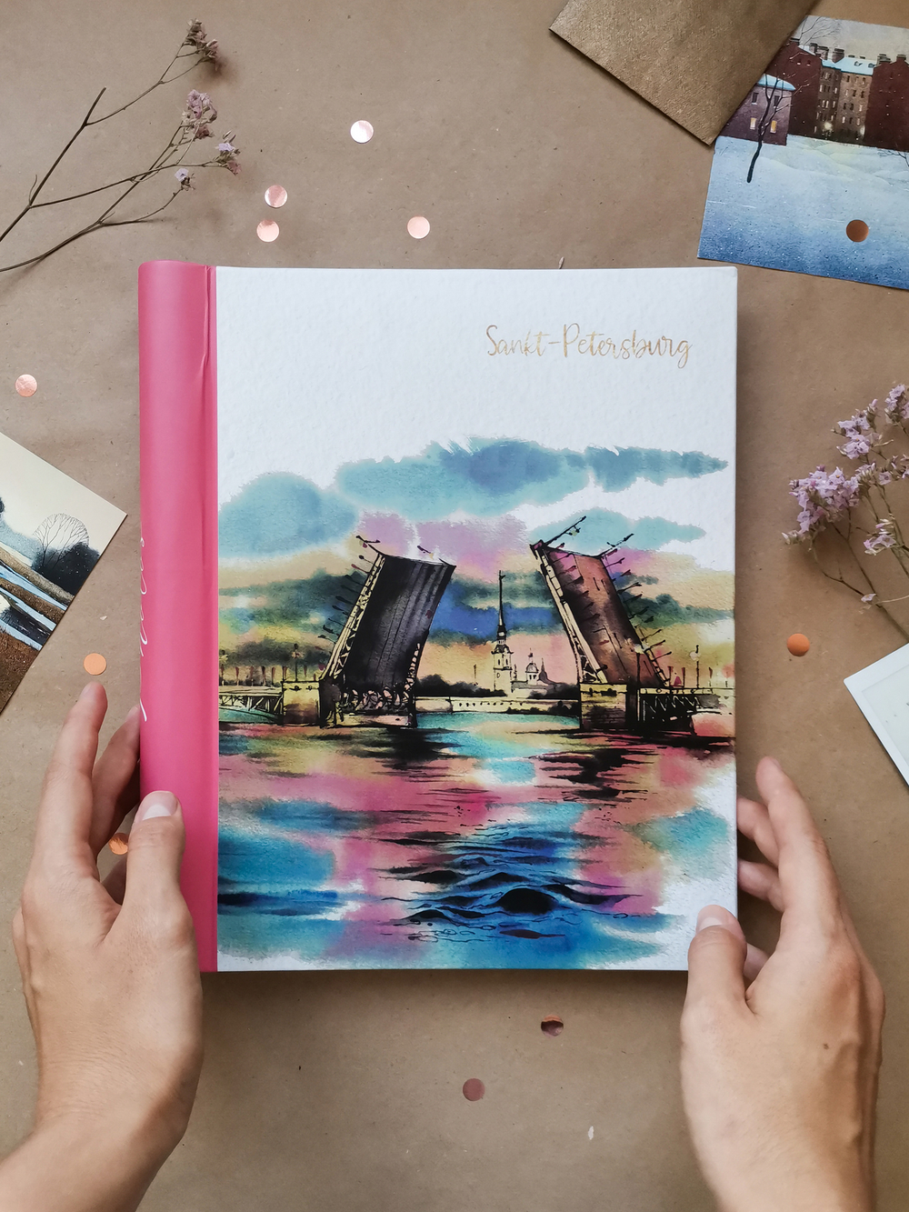 Фотоальбом на 20 магнитных листов 23х28 см, внутр. спираль SPb Санкт-Петербург. Разводные мосты