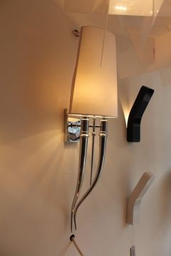 replica   Brunilde wall lamp H104 (white)