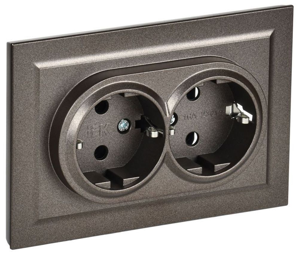 Розетка 2-м СП BRITE РСш12-3-БрТБ 16А в сборе с заземл. защ. шторки бронза IEK BR-R24-16-K45-F
