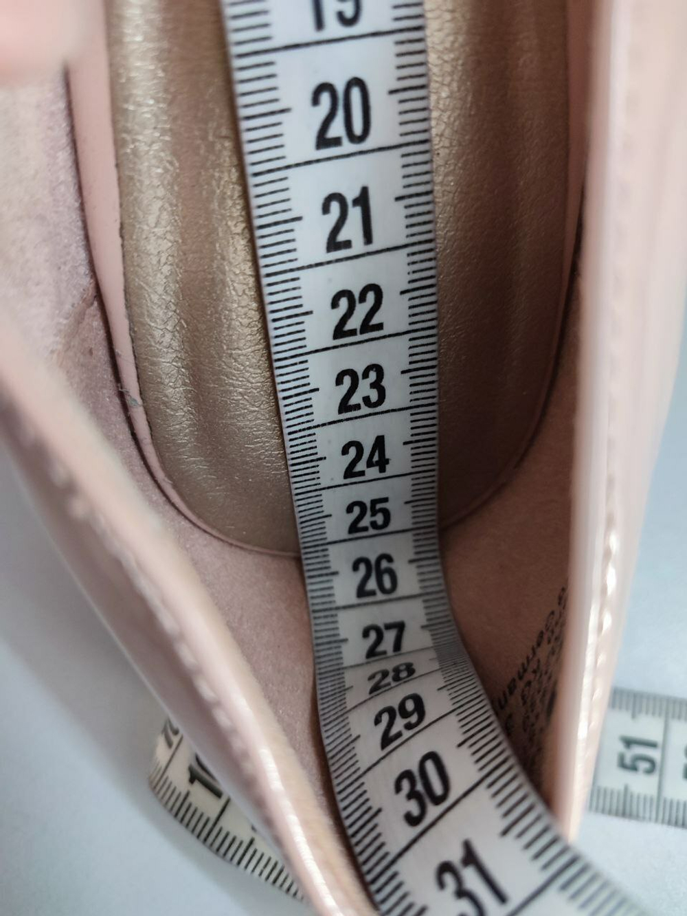 Туфли Tamaris пудрового оттенка 40 размер