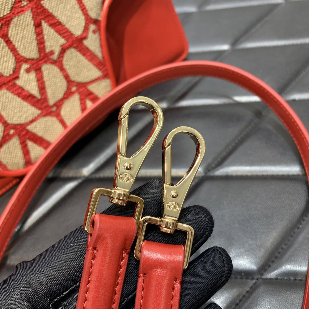 Valentino Le Troisieme Toile Bag 28 cm