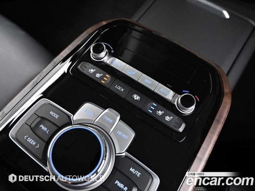 Genesis G90 3.8 AWD (12.2020)
