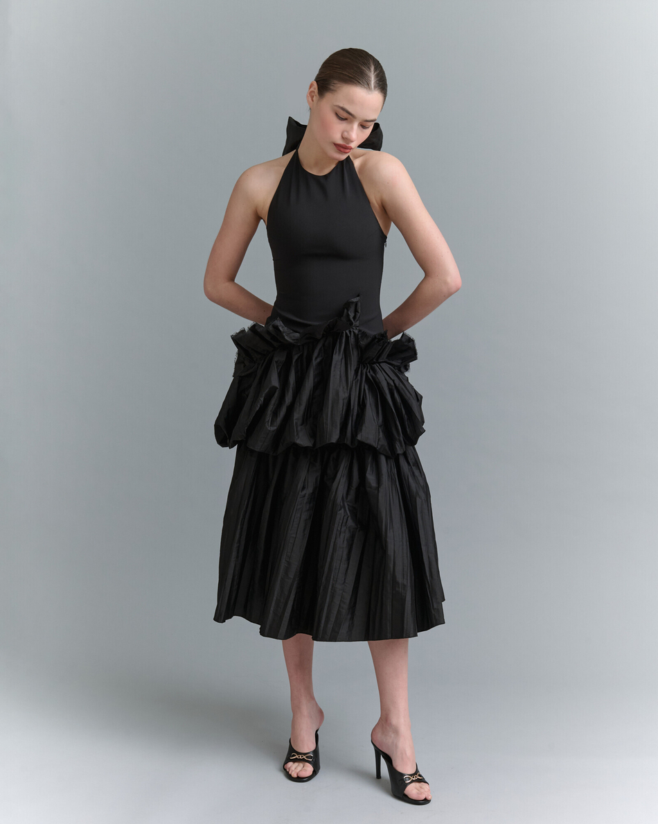 Платье с оборками и прозрачным подъюбником