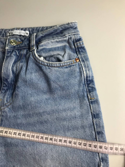 Джинсы Zara свободного кроя, маркировка 34, визуально на 40 размер