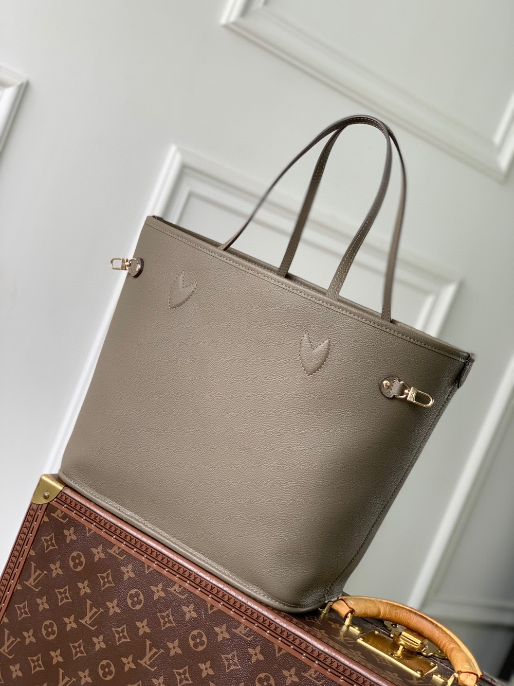 Louis Vuitton Neverfull Inside Out MM
