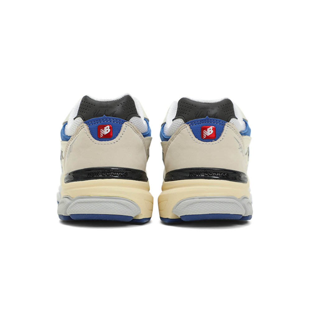 Кроссовки New Balance, M990WB3