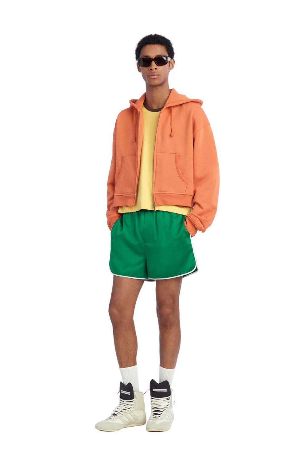 ZARA X BENITO ANTONIO КОНТРАСТНЫЕ АТЛАСНЫЕ ШОРТЫ, ЗЕЛЕНЫЙ