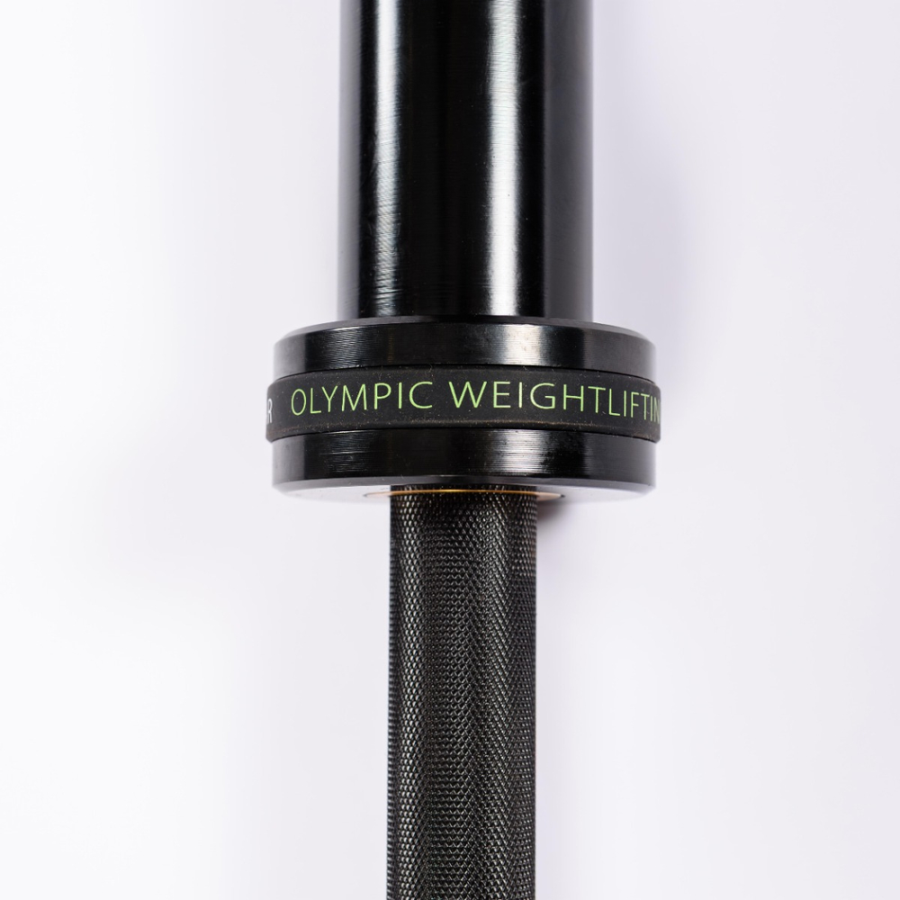 Гриф для штанги олимпийский женский 2010 мм (черный, до 480 кг, замки-пружины) D50 мм PROFI-FIT
