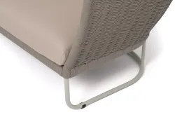 "Фиджи" диван 3-местный плетеный из роупа, каркас алюминий светло-серый (RAL7035) муар, роуп серый меланж круглый, ткань Mossle бежевая