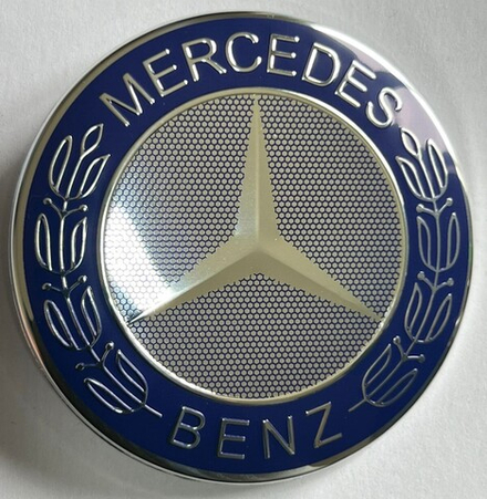 Стикер алюминиевый 74мм MERCEDES-BENZ