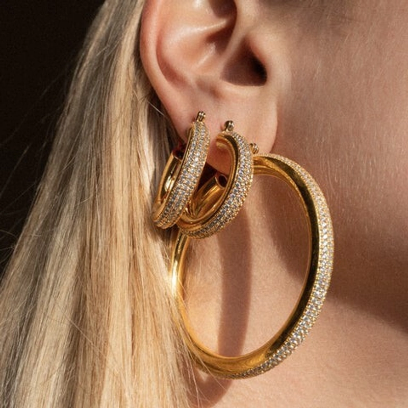 Серьги-кольца Амальфи с Блестящей Полоской – Золото