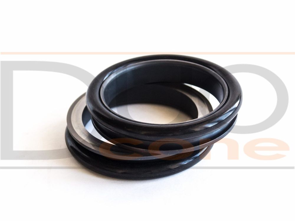 Плавающее уплотнение (доукон) 915089574 / 5026590 Komatsu