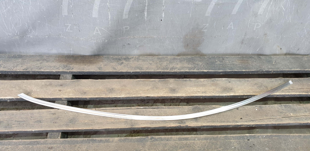 Молдинг двери передней левой Mercedes GLC (C253) Coupe 16-нв Б/У Оригинал A2537252900