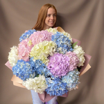 Букет гортензий «Радужные облака»