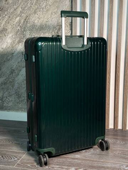 Чемодан Rimowa