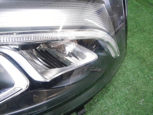 Фара правая Mercedes GLC X253 (2015-2019) LED
