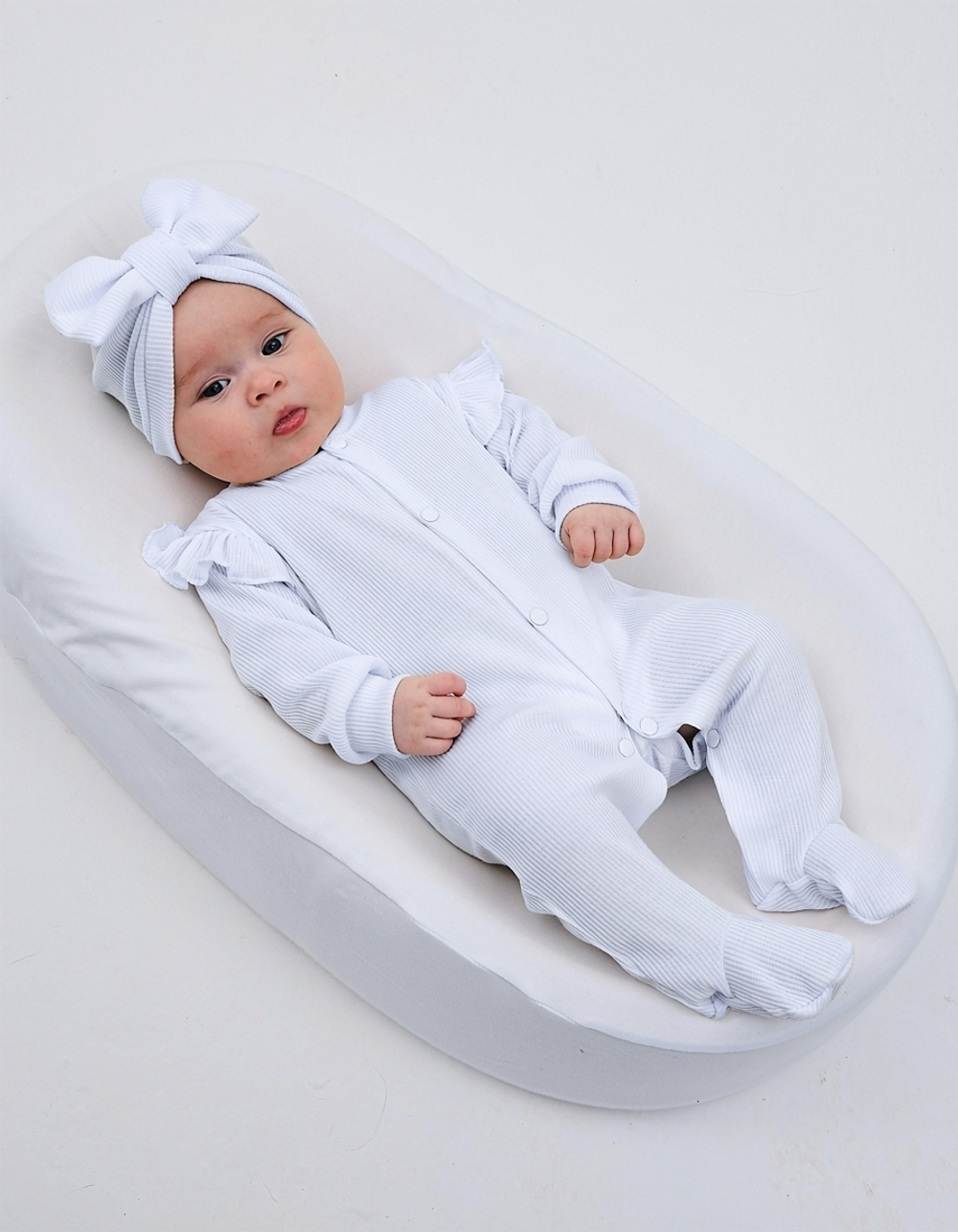 Комбинезон на выписку для новорожденного