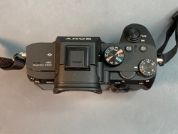Sony A7 III 2.710 кадров