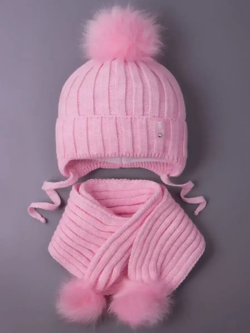 Шапка для девочки зимняя вязаная и шарф