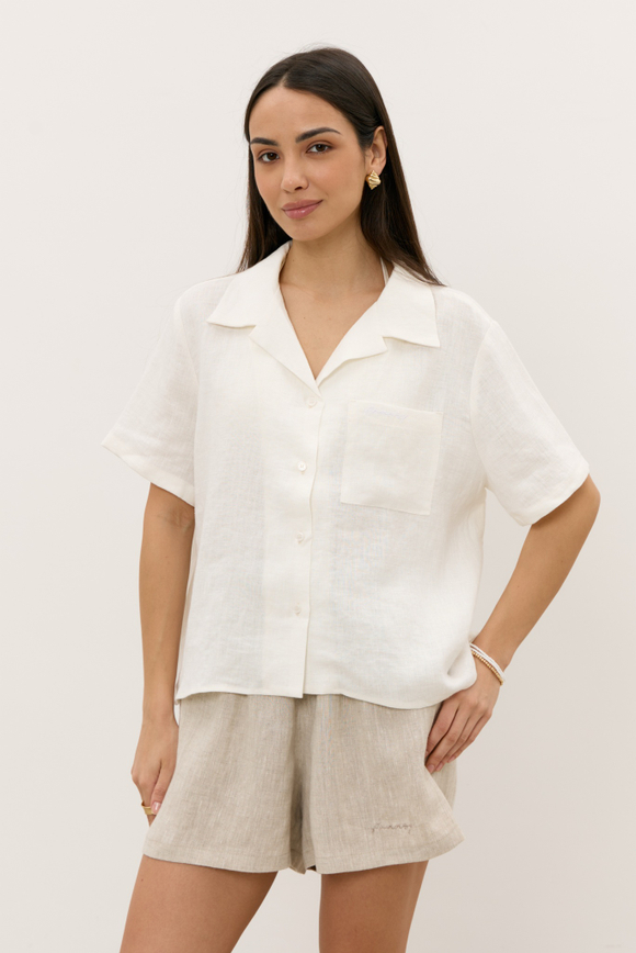 Рубашка 06, с коротким рукавом, из 100% льна, молочная