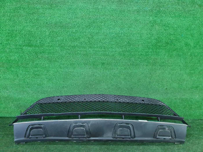 Решетка переднего бампера Mercedes GLC X253 (2015-2019) AMG